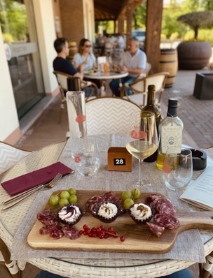 Formaggio di capra e salame